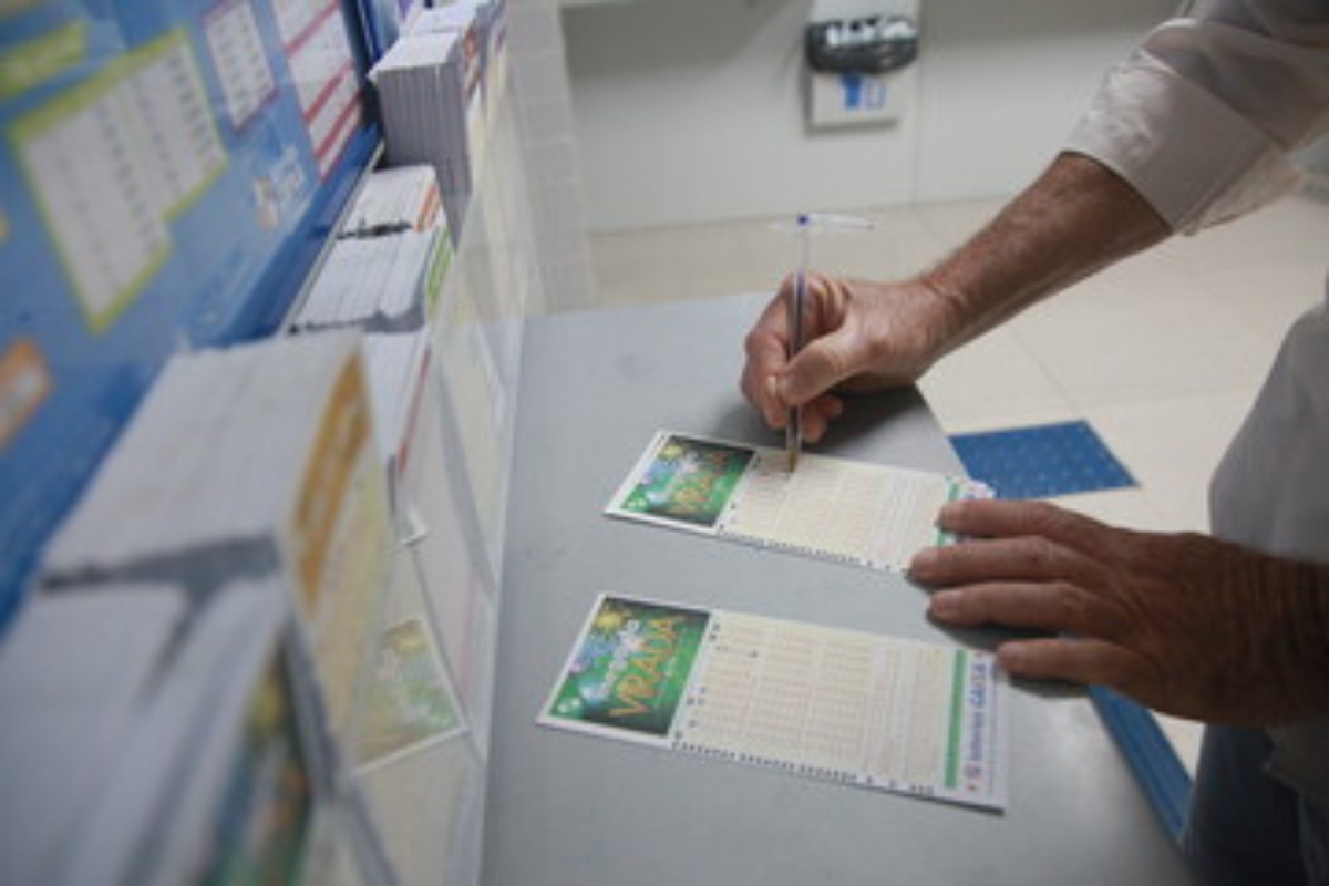 Forma de AUMENTAR a probabilidade de ganhar na Mega-Sena